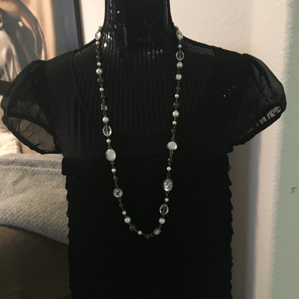 ELEGANT - Picture 2 of 3